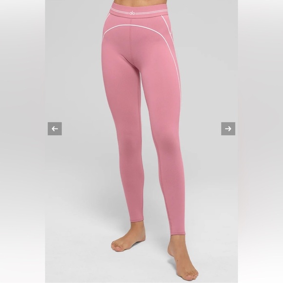 NWT🩷ALO YOGA HEART THROB AIRBRUSH MAUVE LEGGINGS - Picture 1 of 6